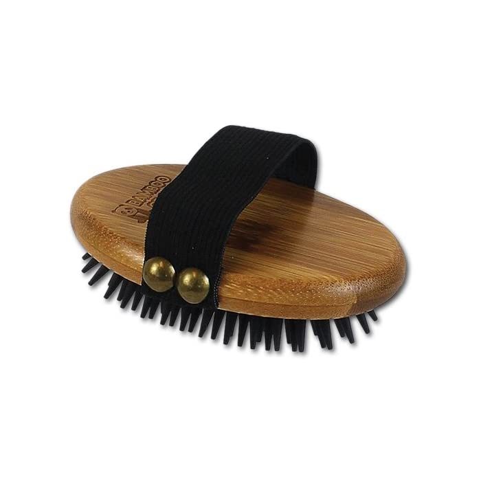 Bamboo Groom Curry Brush with Rubber Bristles for Pets - Image 3